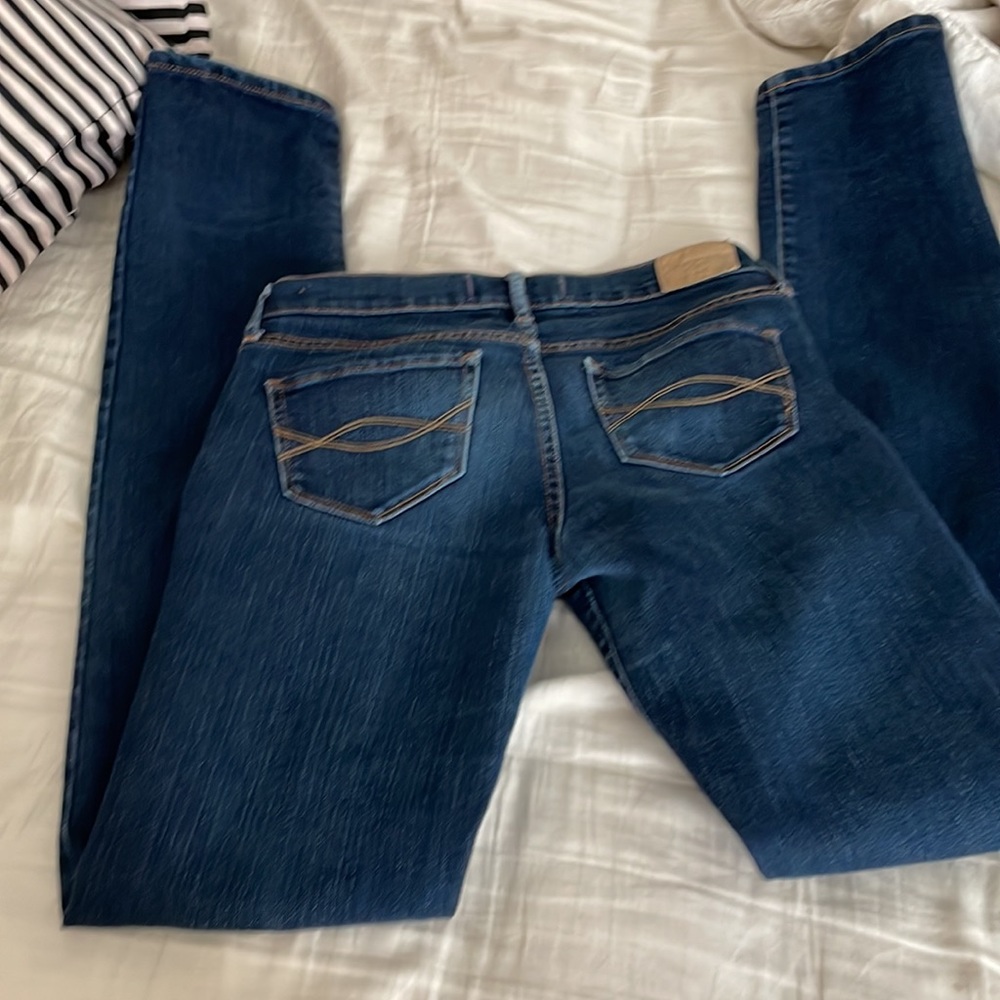 A&f erin boot cut jeans size 2 long